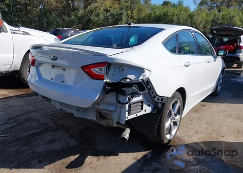 2014 Ford Fusion Se z USA, uszkodzony, nr VIN 1FA6P0H71E5370221